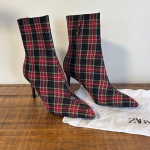 Zara Women's Plaid Heeled Boots in Red and Black